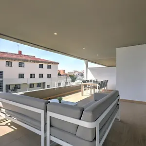  Apartment New Modern 3 Bed Puerto Banus
